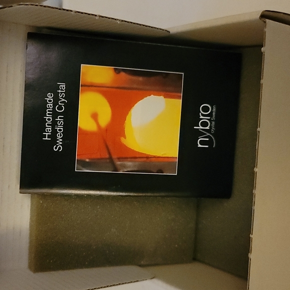 Nybro Sculptured Crytal Art Glass Viking Ship - Picture 8 of 9